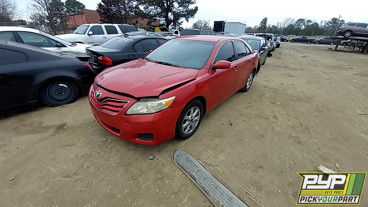 2011 TOYOTA CAMRY partes disponibles