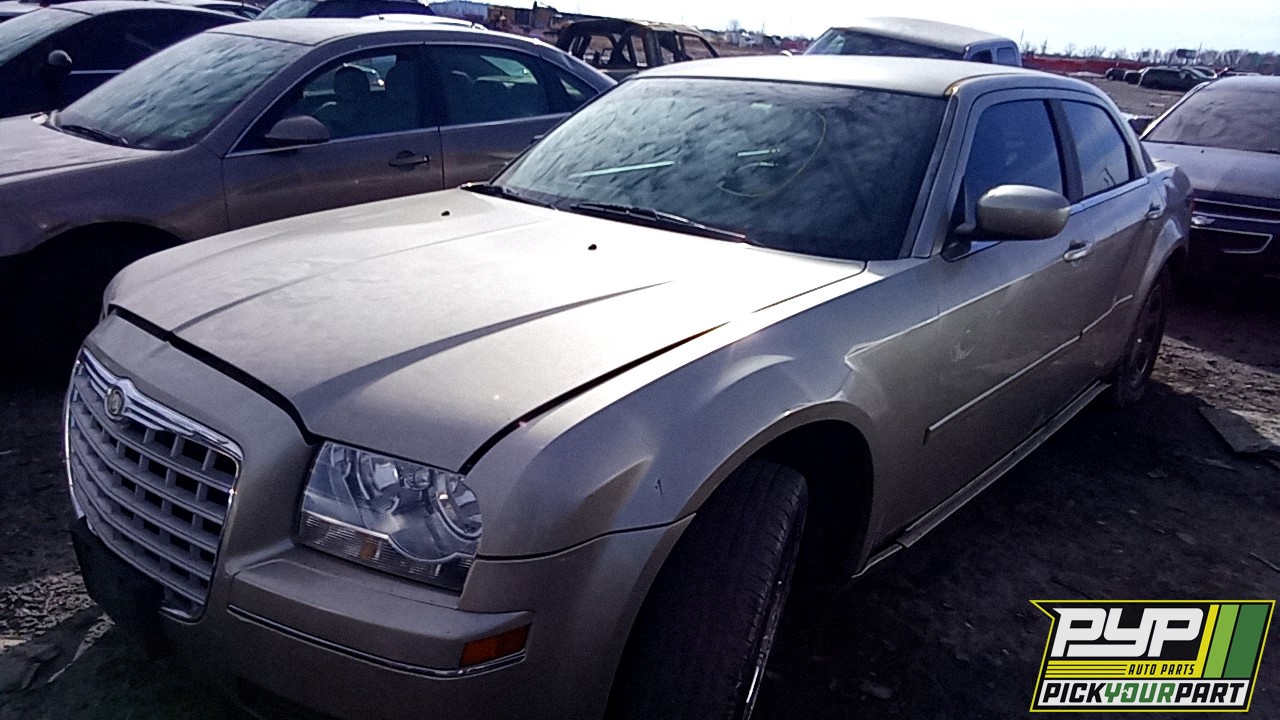 2006 CHRYSLER 300 available for parts