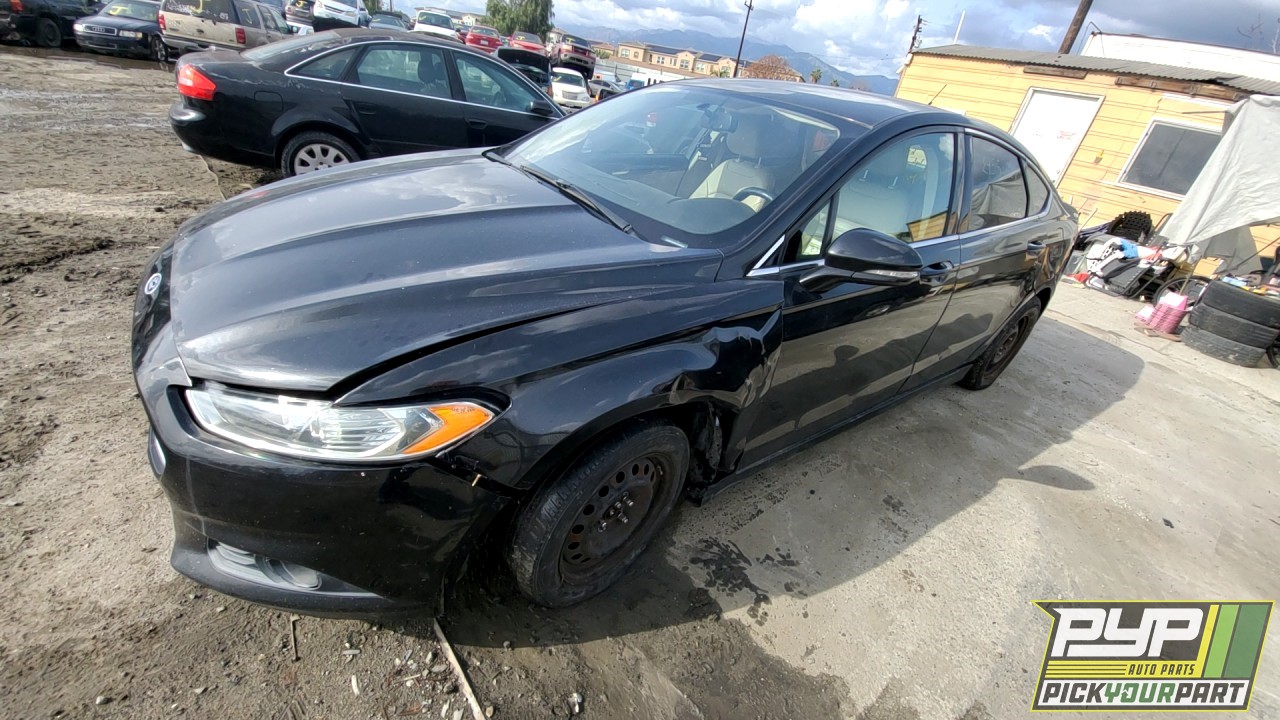 2013 FORD FUSION partes disponibles