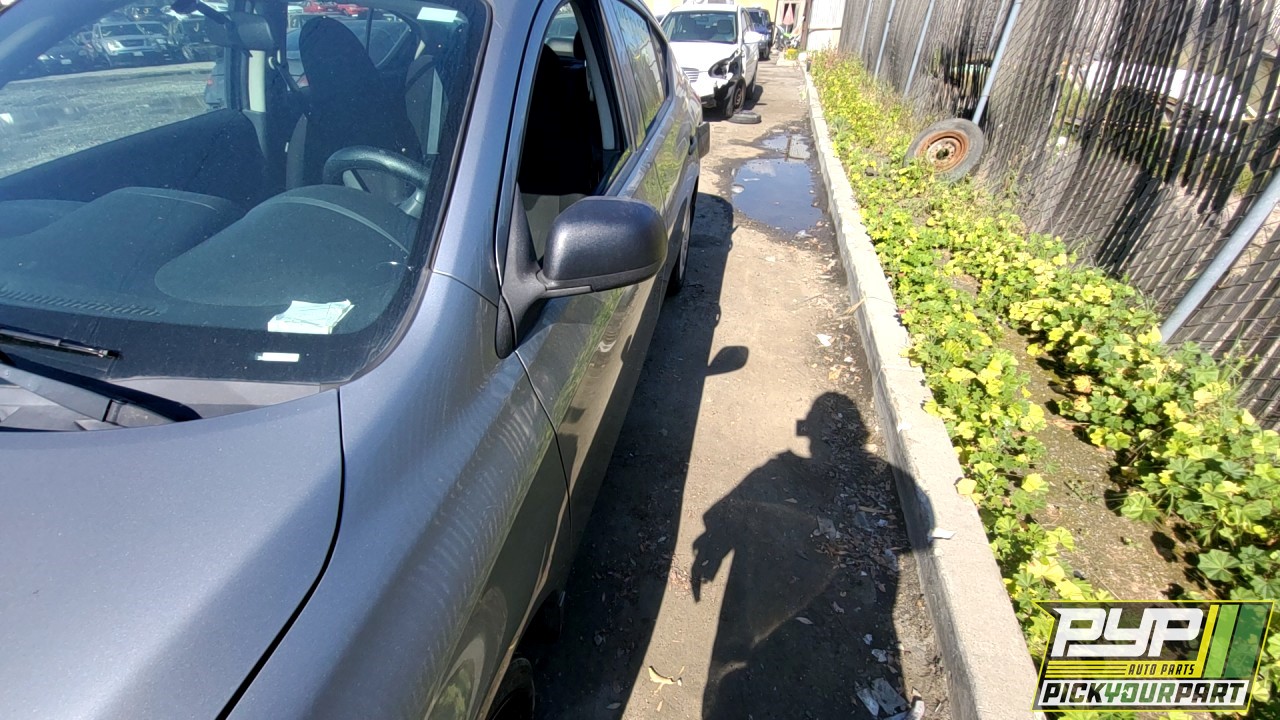 2012 NISSAN VERSA partes disponibles