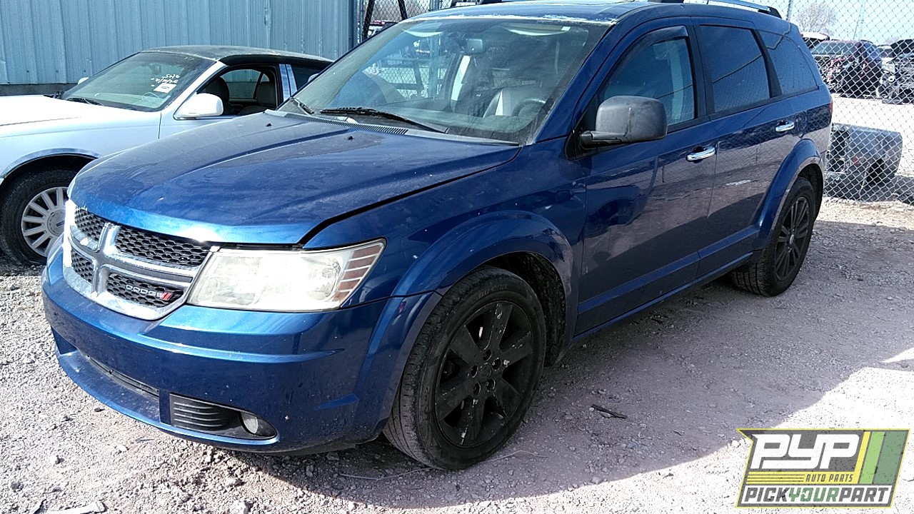 2009 DODGE JOURNEY available for parts