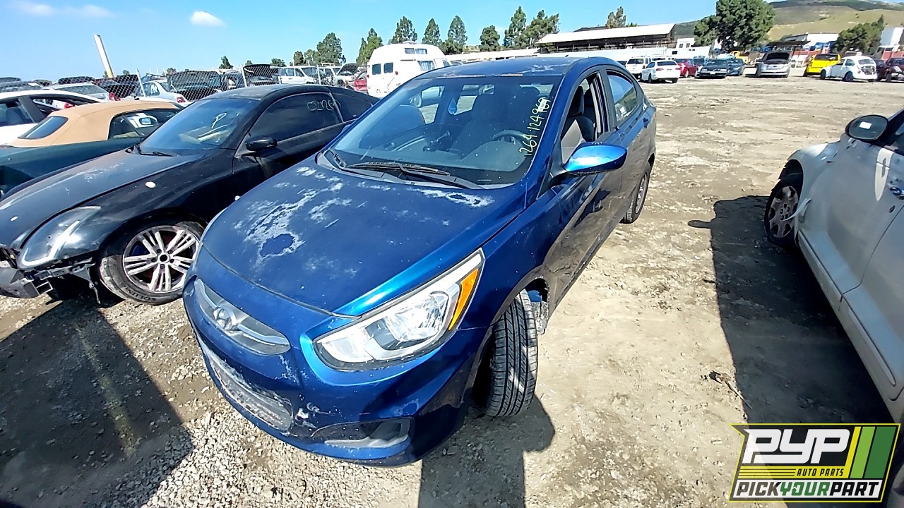 2015 HYUNDAI ACCENT partes disponibles