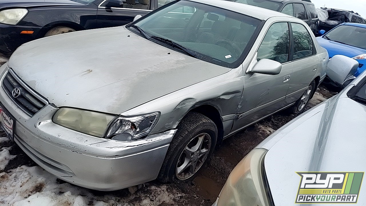 2000 TOYOTA CAMRY partes disponibles