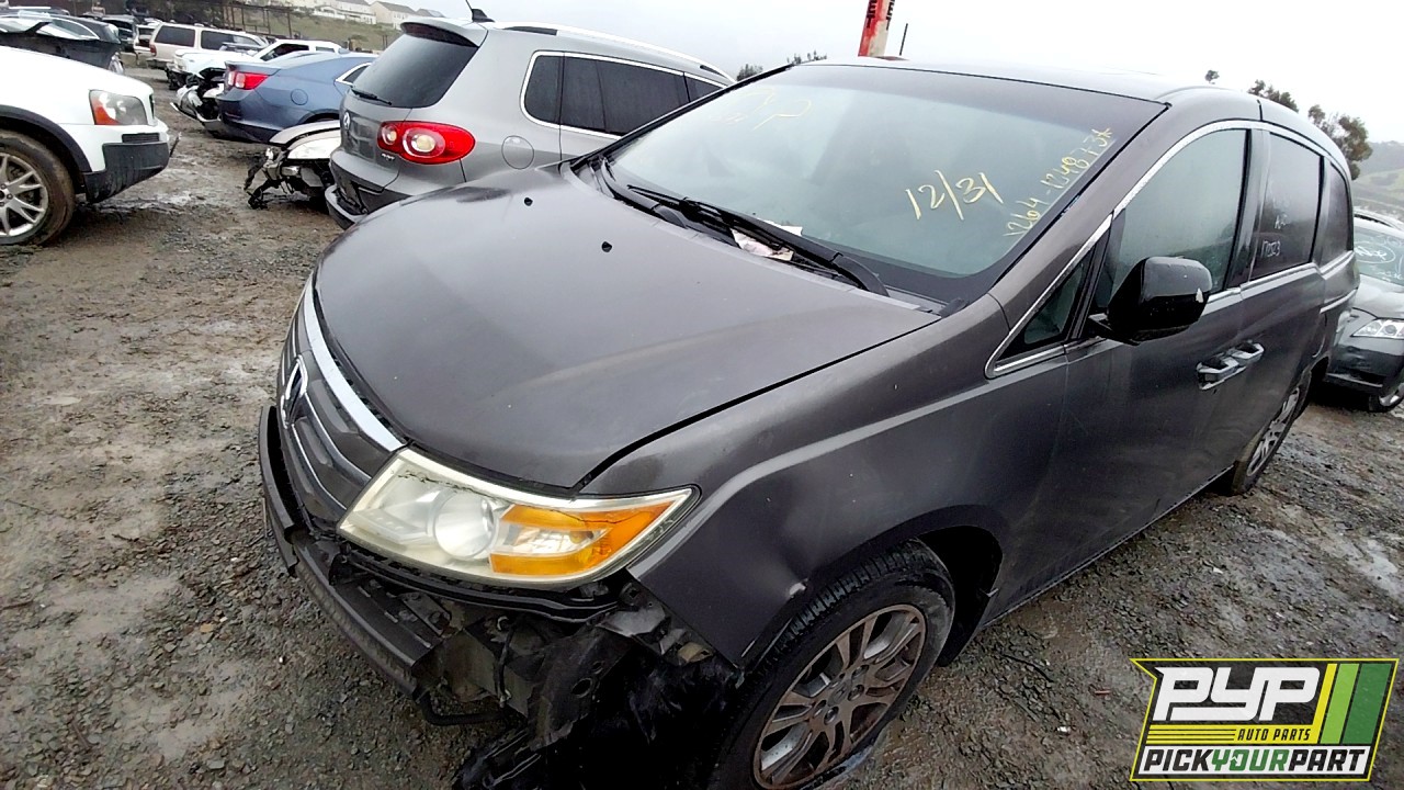 2011 HONDA ODYSSEY available for parts