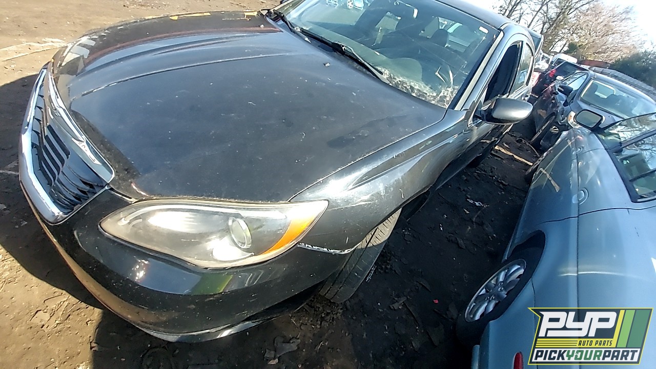 2011 CHRYSLER 200 partes disponibles