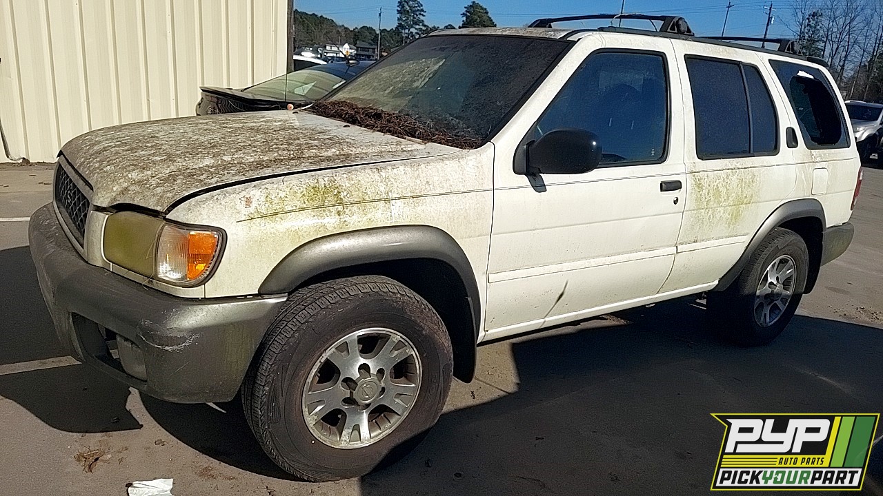 2001 NISSAN PATHFINDER partes disponibles