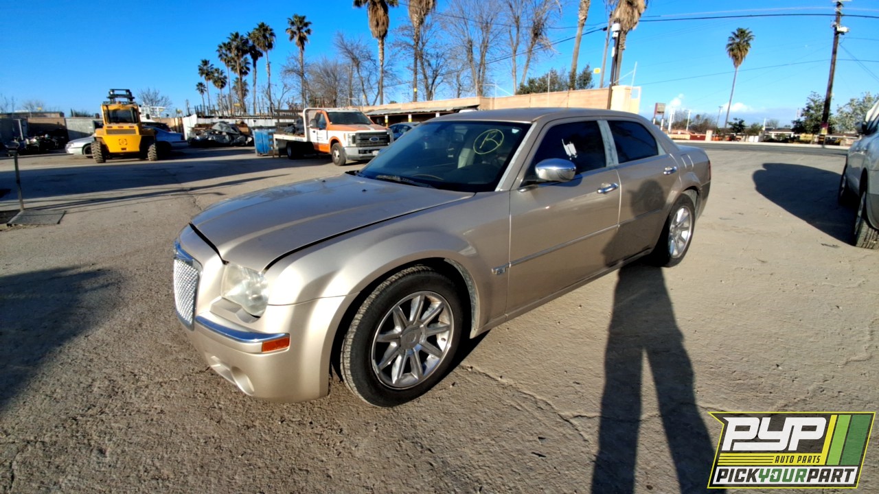 2006 CHRYSLER 300 partes disponibles