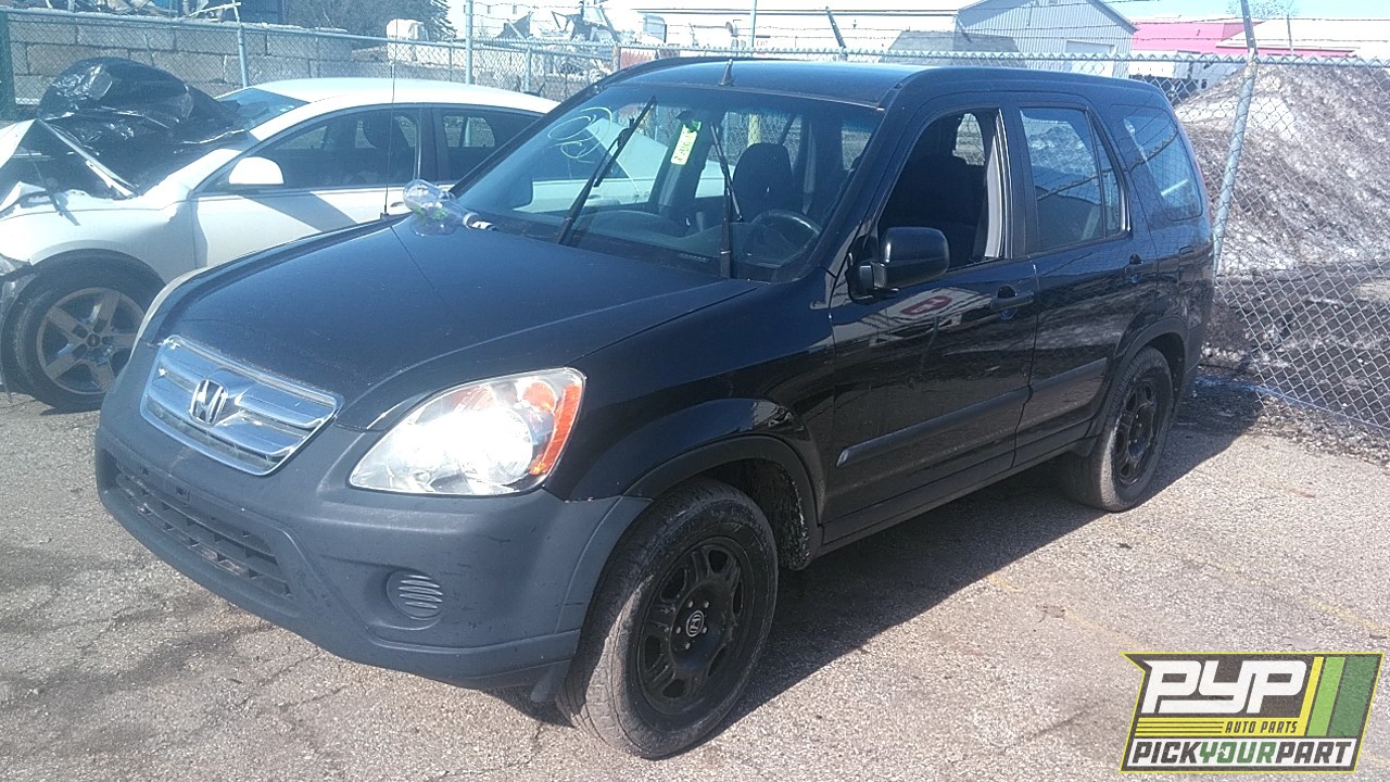 2006 HONDA CR-V available for parts