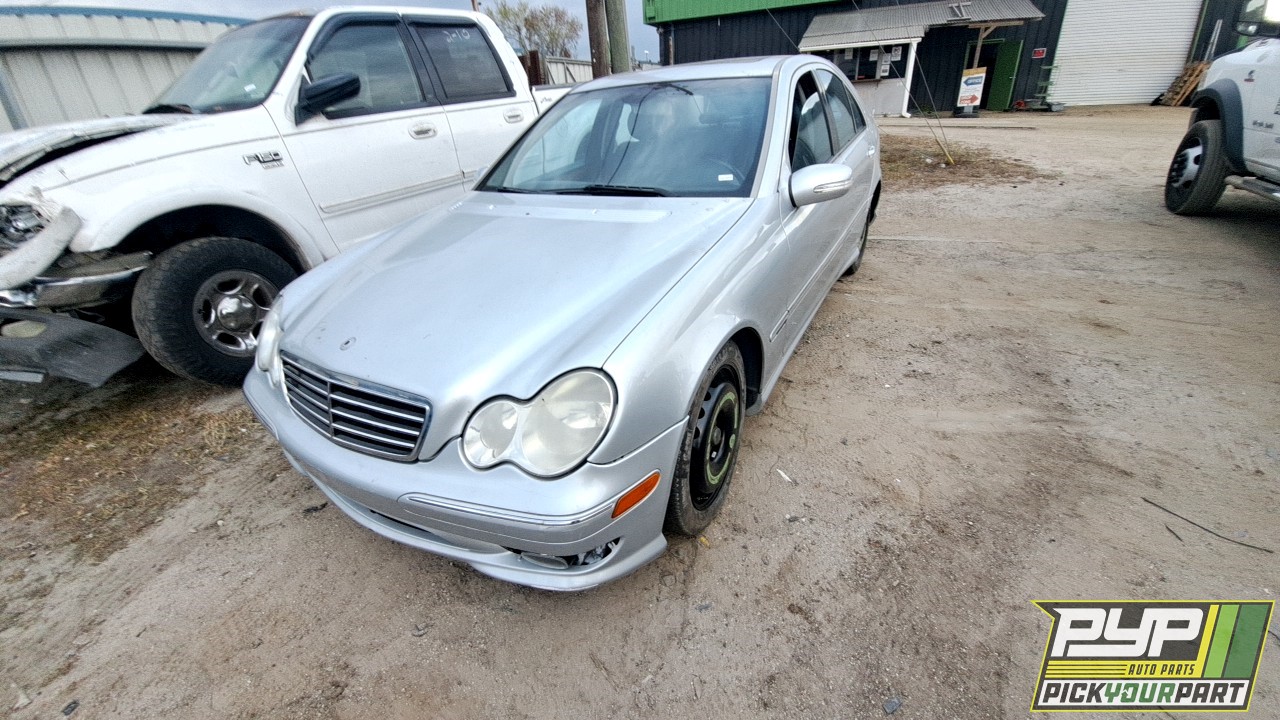 2007 MERCEDES-BENZ C230 partes disponibles