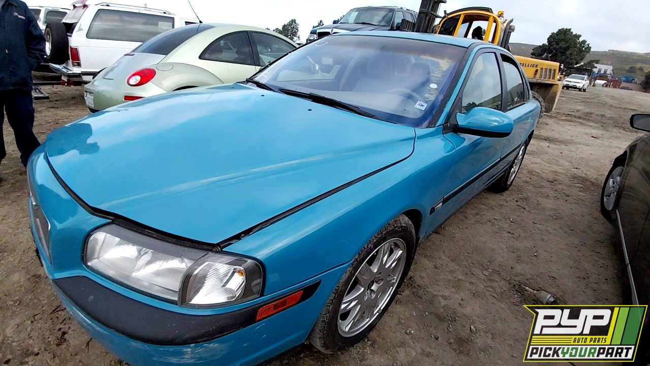 2000 VOLVO S80 partes disponibles