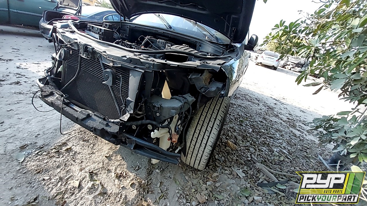 2011 JEEP GRAND CHEROKEE partes disponibles