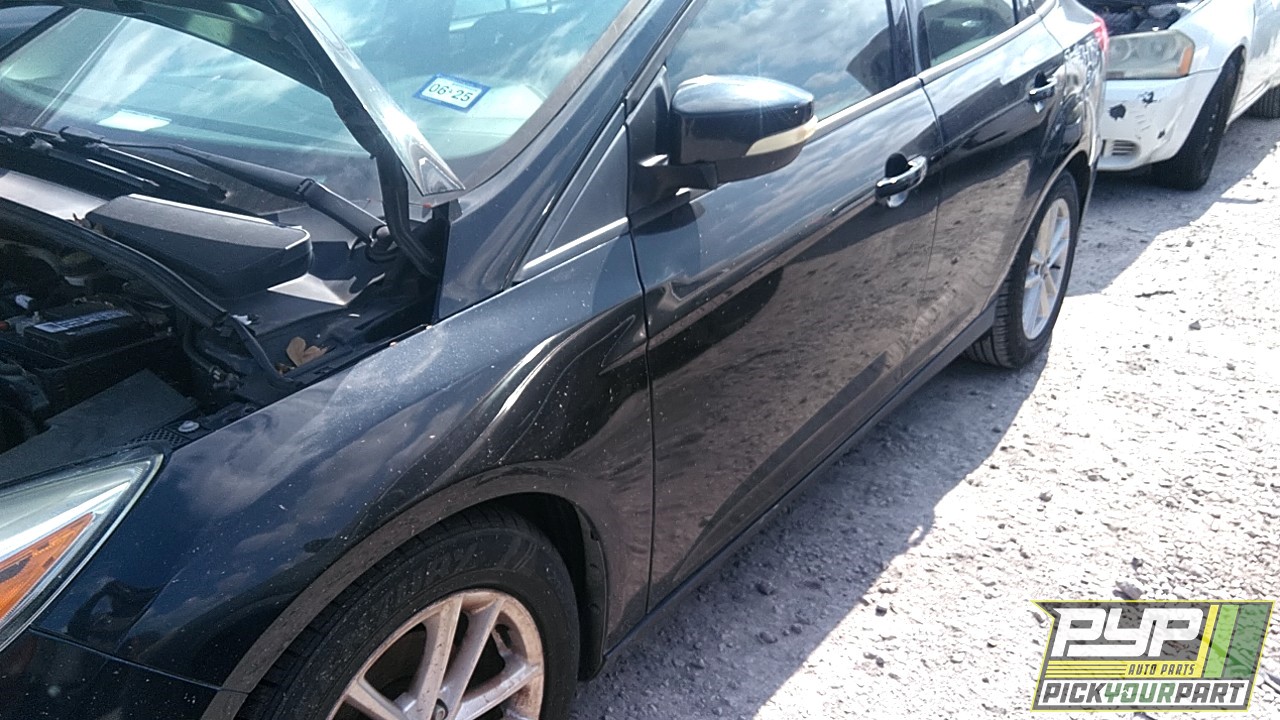 2015 FORD FOCUS available for parts