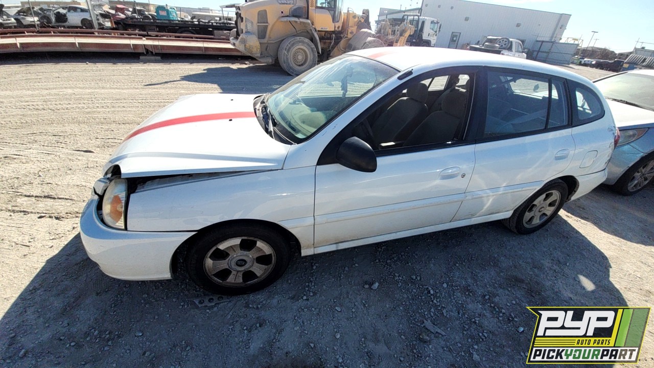 2003 KIA RIO partes disponibles