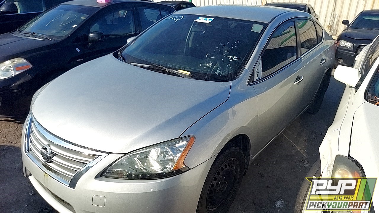 2015 NISSAN SENTRA partes disponibles