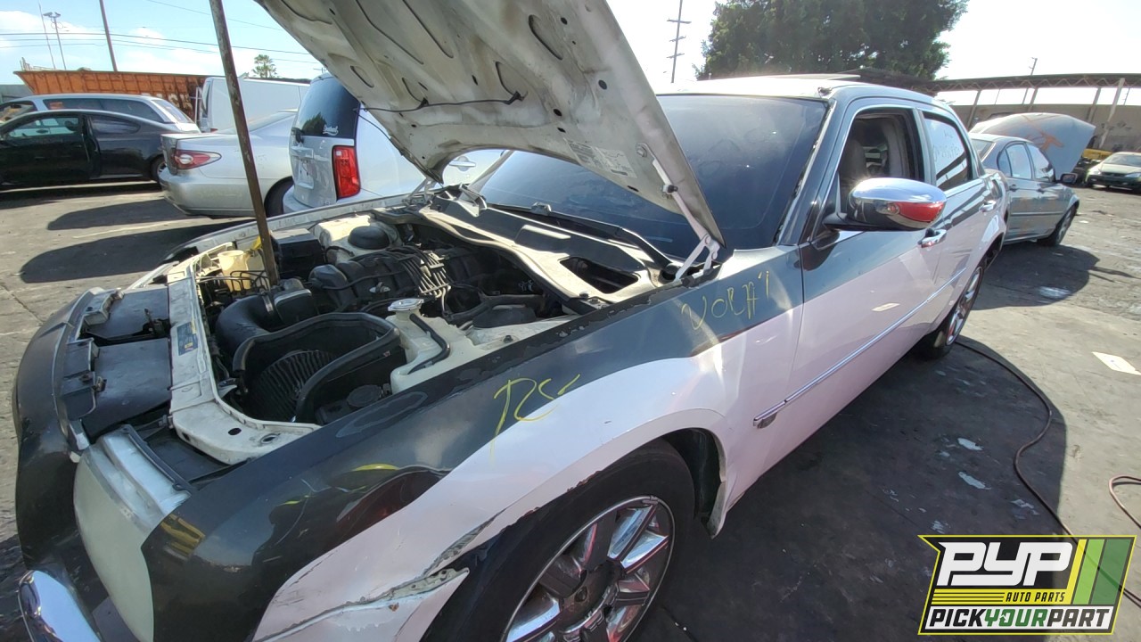 2005 CHRYSLER 300 available for parts