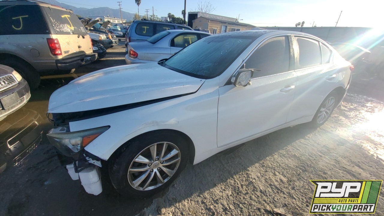 2015 INFINITI Q50 partes disponibles