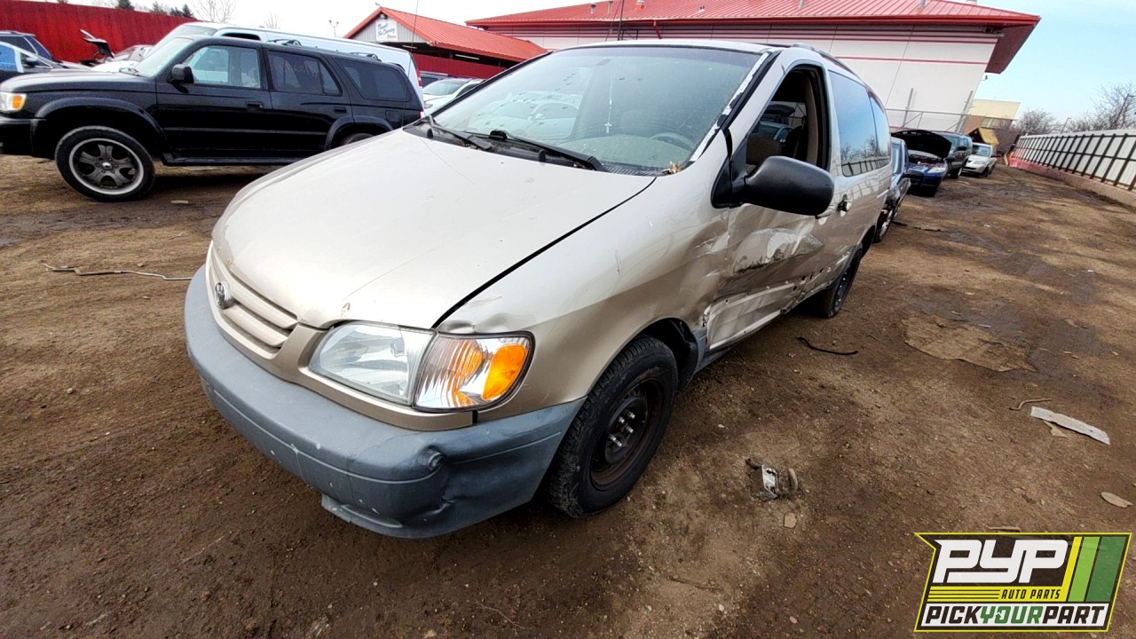 2003 TOYOTA SIENNA available for parts