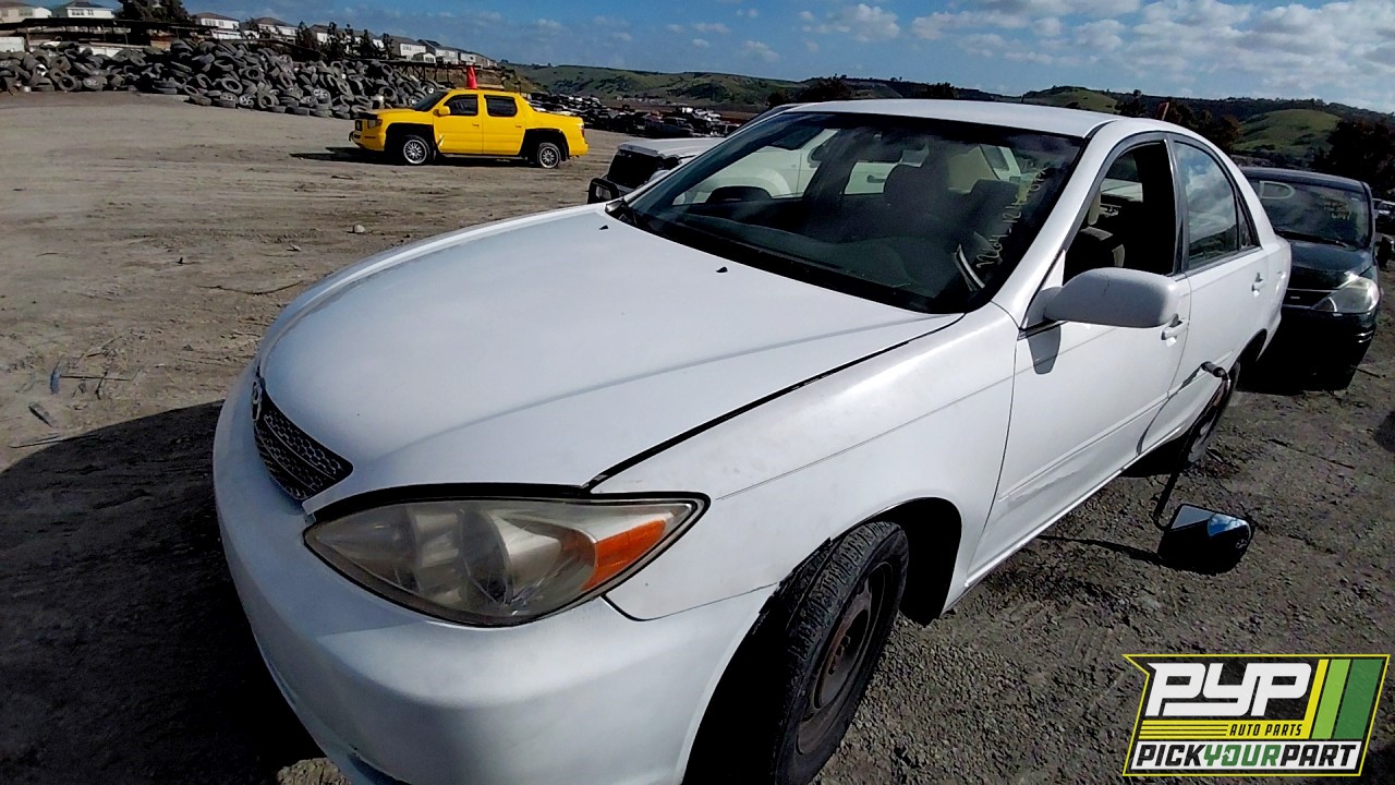 2002 TOYOTA CAMRY partes disponibles