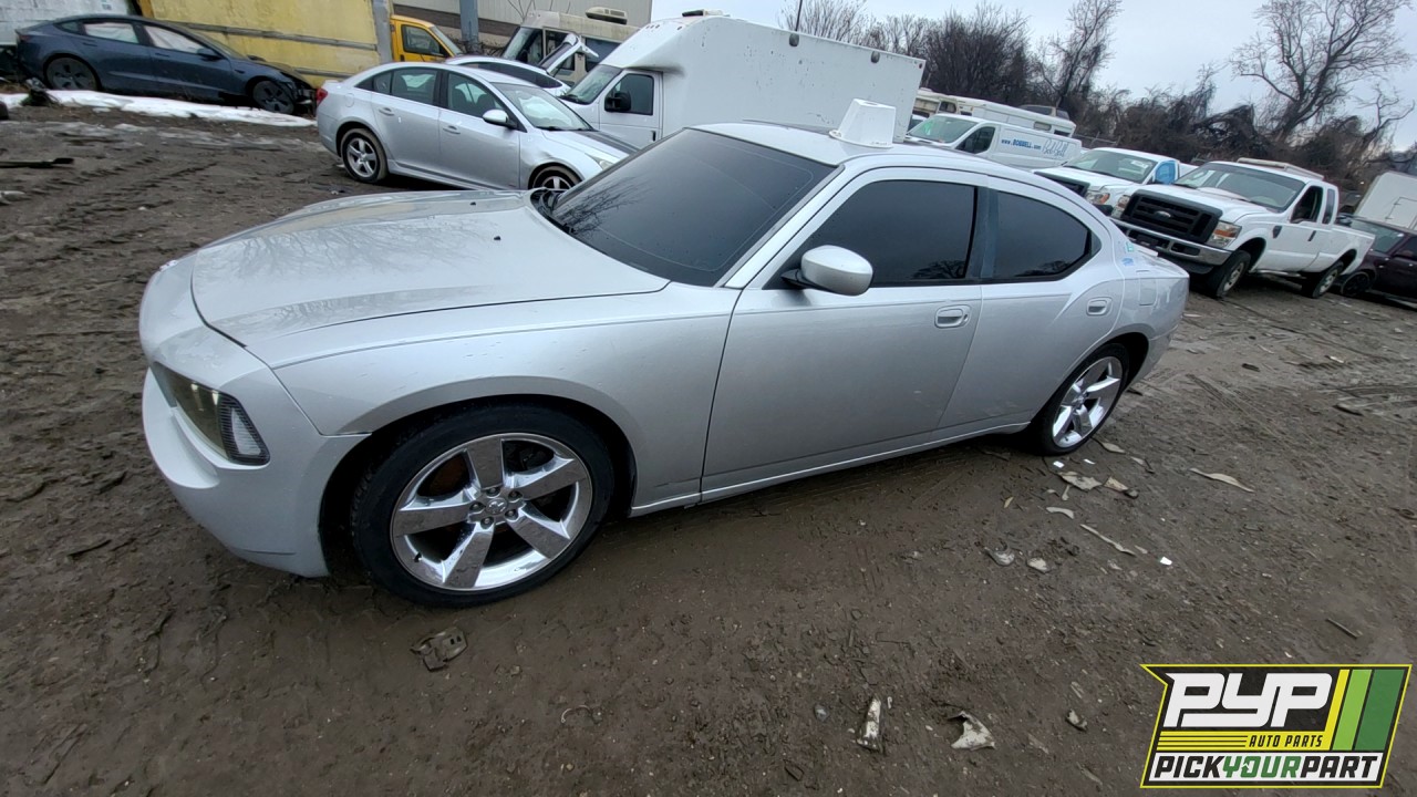 2006 DODGE CHARGER partes disponibles