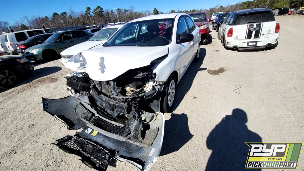 2011 KIA FORTE available for parts