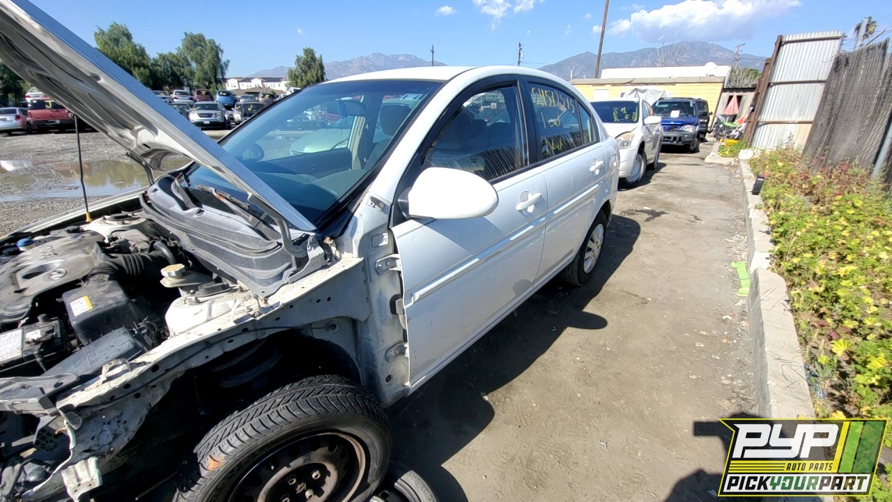 2006 HYUNDAI ACCENT partes disponibles