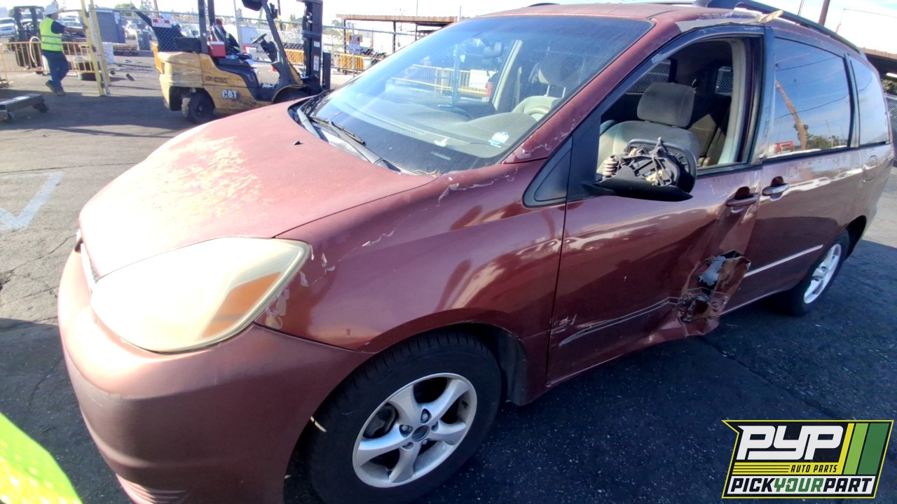 2005 TOYOTA SIENNA available for parts