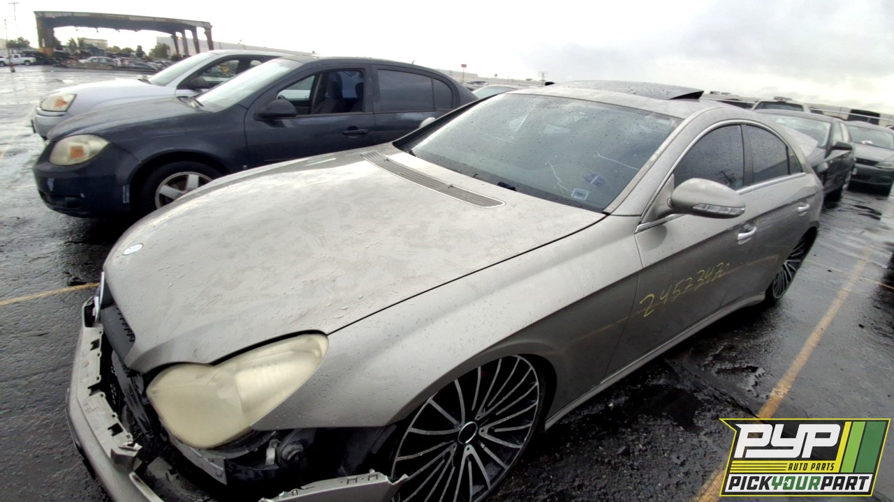 2006 MERCEDES-BENZ CLS500 partes disponibles