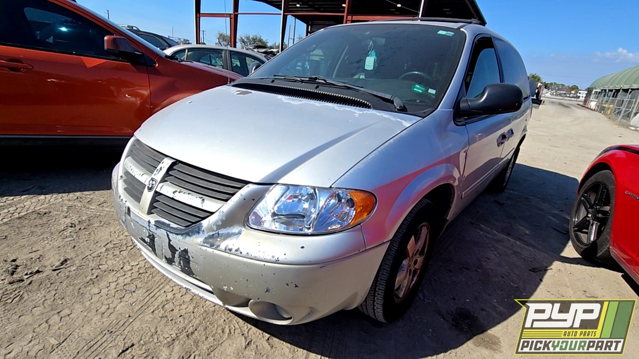 2005 DODGE GRAND CARAVAN partes disponibles