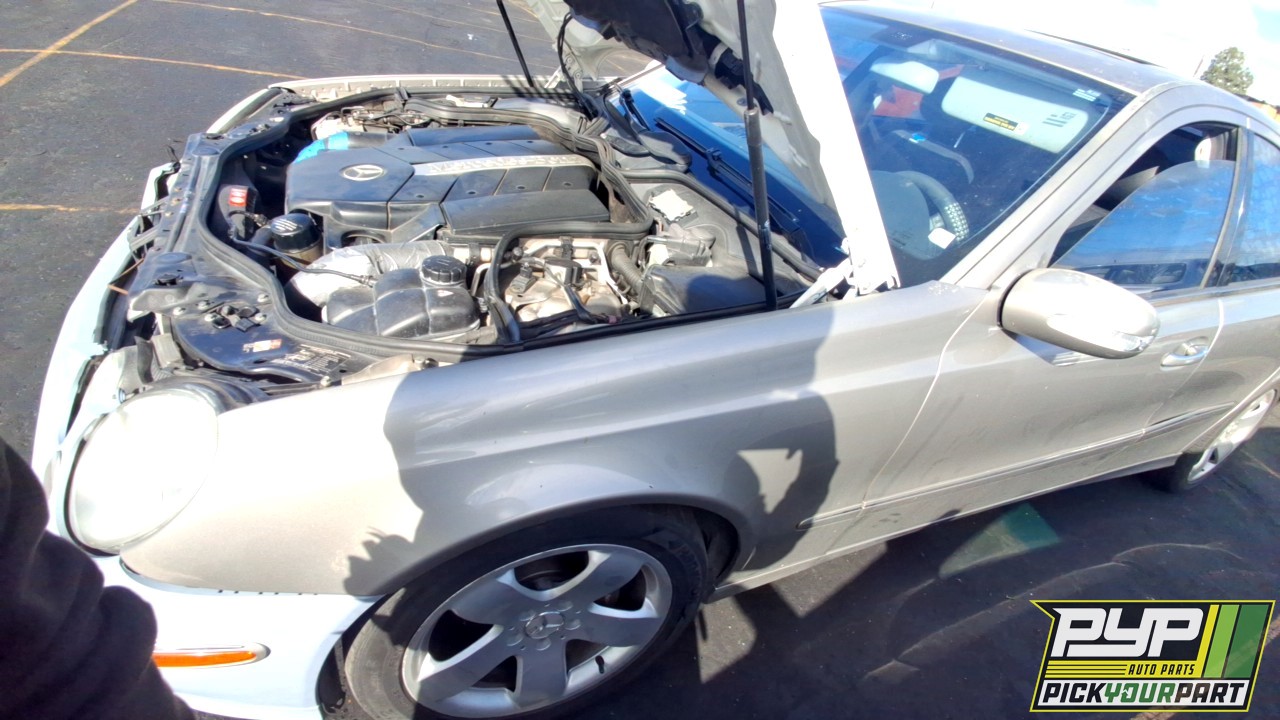 2005 MERCEDES-BENZ E500 partes disponibles