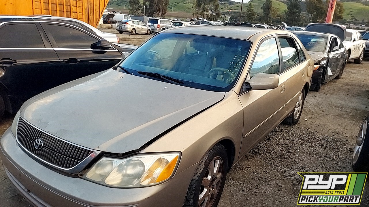 2001 TOYOTA AVALON available for parts