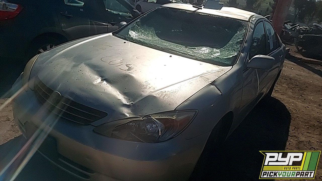 2004 TOYOTA CAMRY partes disponibles