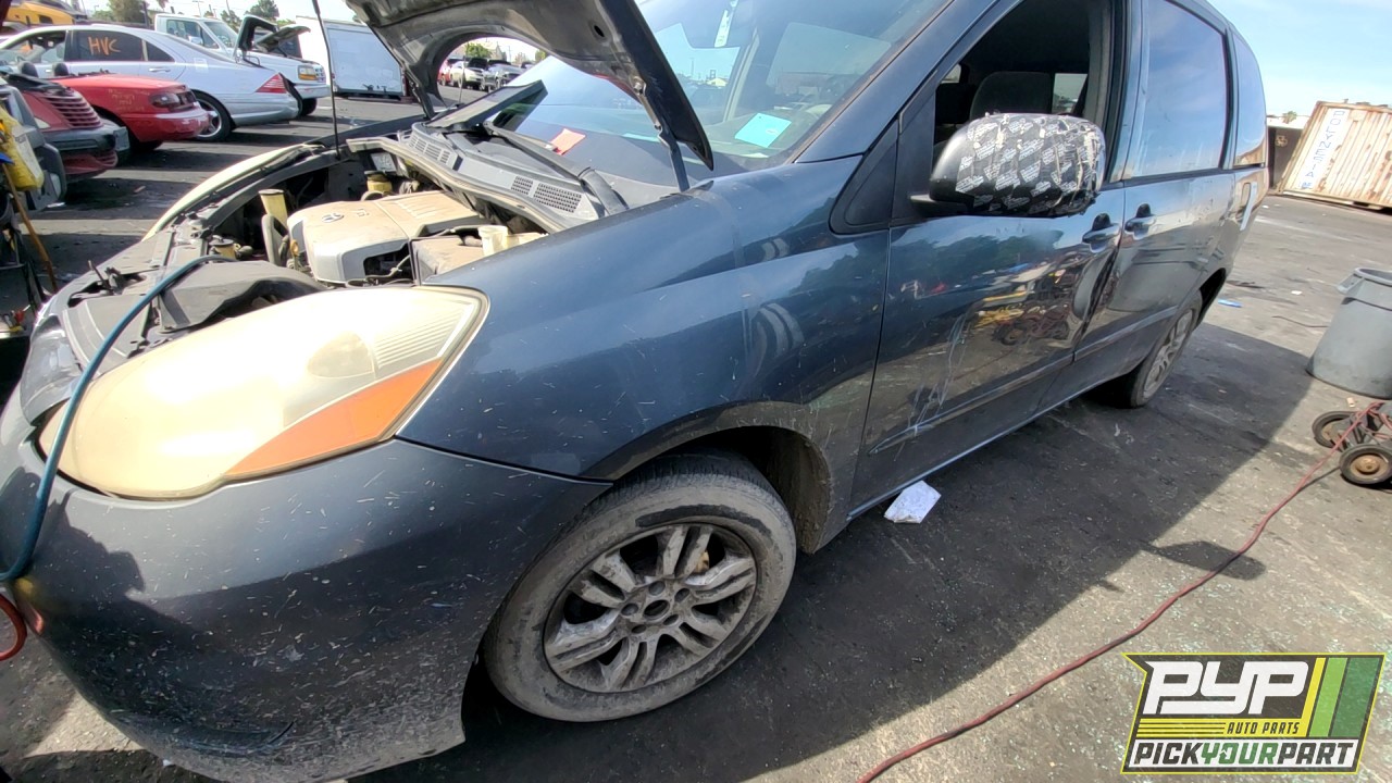 2008 TOYOTA SIENNA available for parts