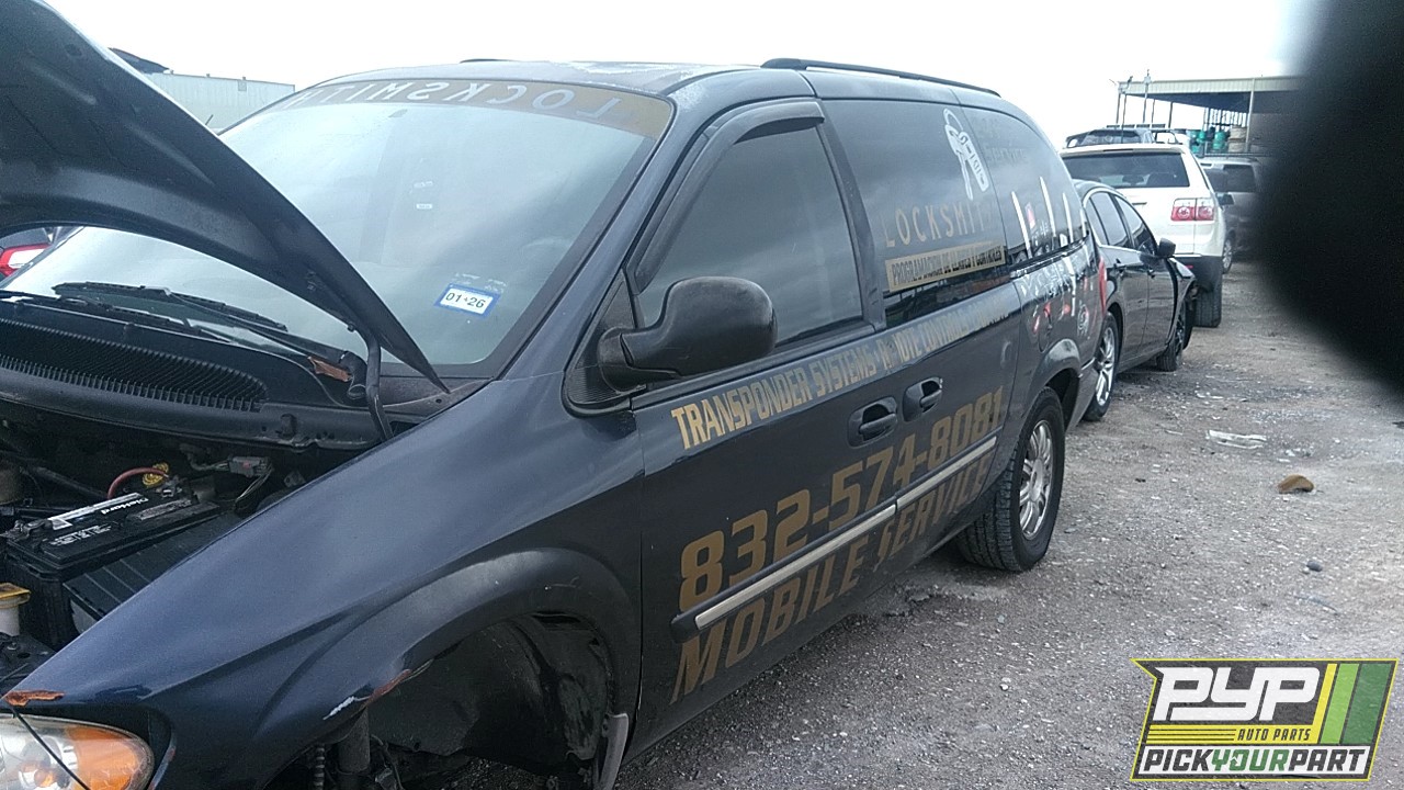 2007 CHRYSLER TOWN & COUNTRY available for parts
