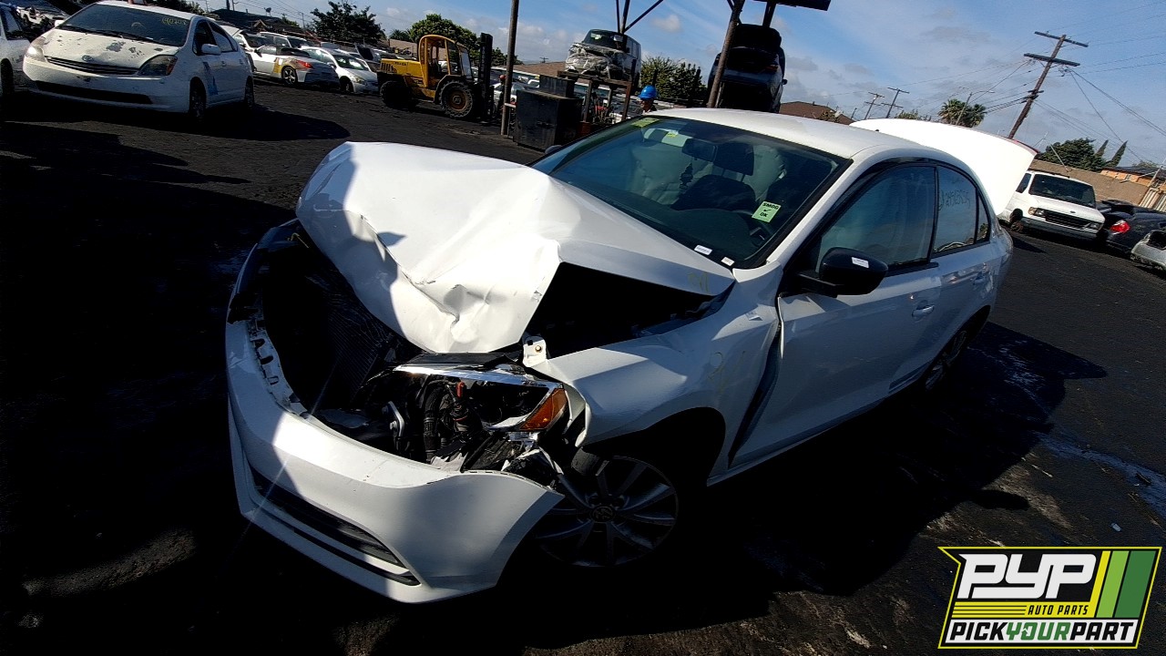 2015 VOLKSWAGEN JETTA partes disponibles