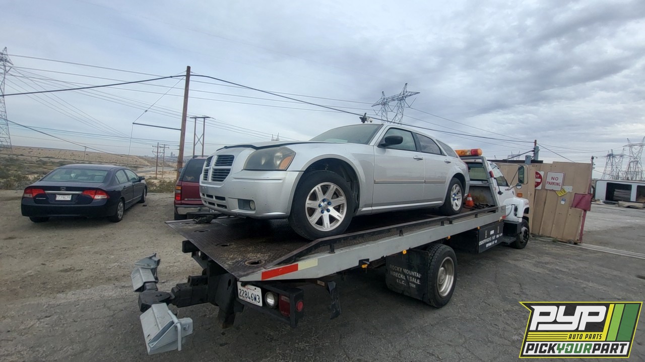 2007 DODGE MAGNUM available for parts