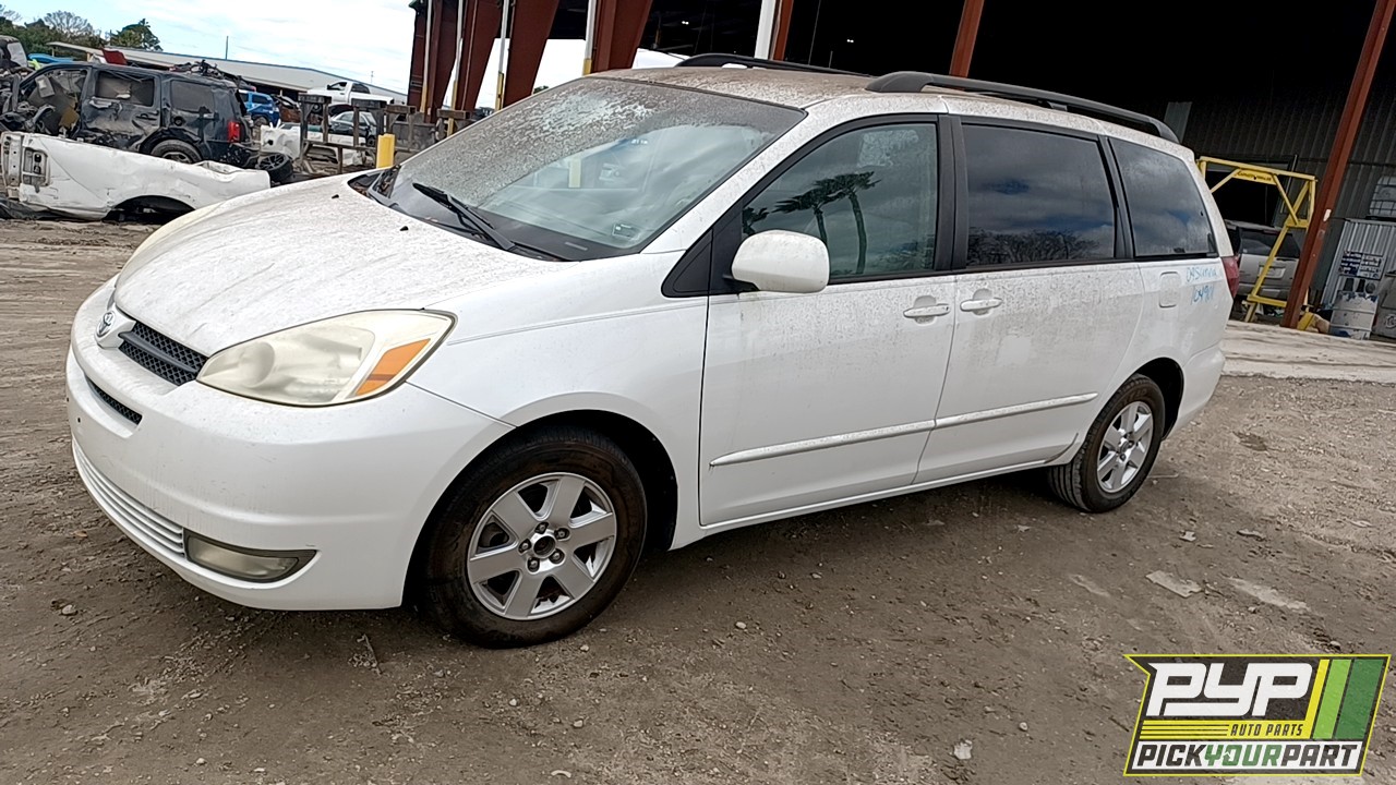 2004 TOYOTA SIENNA available for parts