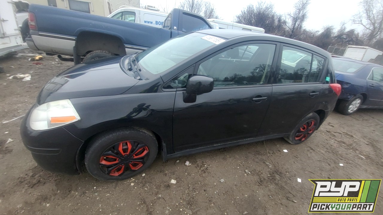 2011 NISSAN VERSA partes disponibles