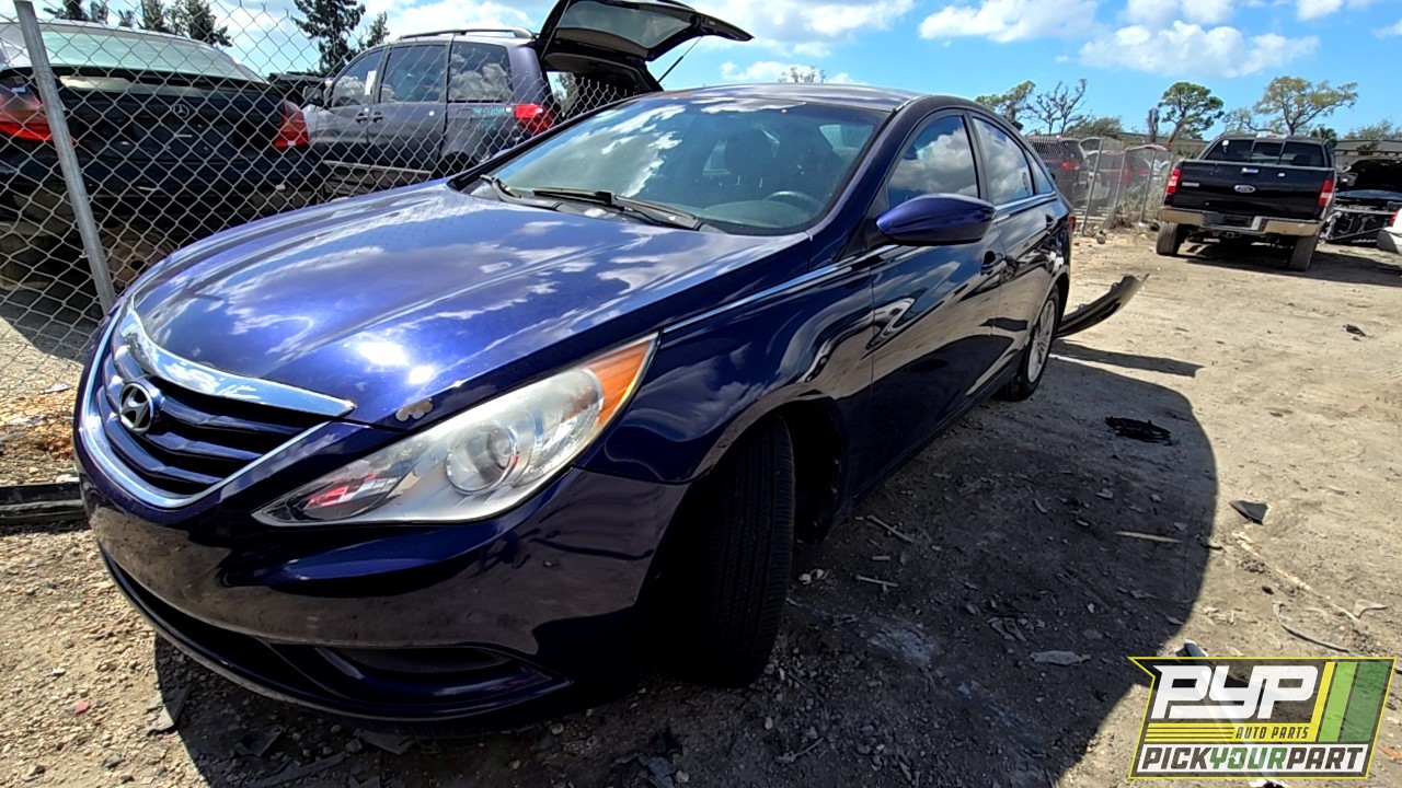 2012 HYUNDAI SONATA partes disponibles
