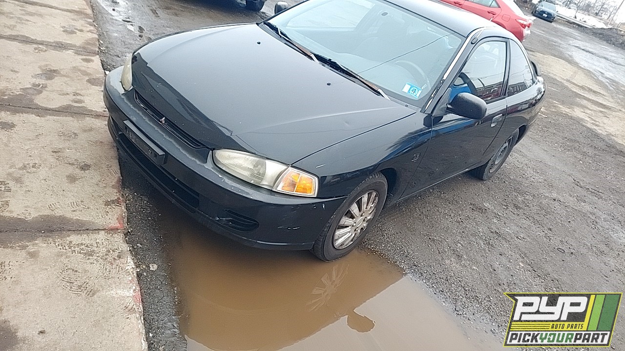 2001 MITSUBISHI MIRAGE partes disponibles