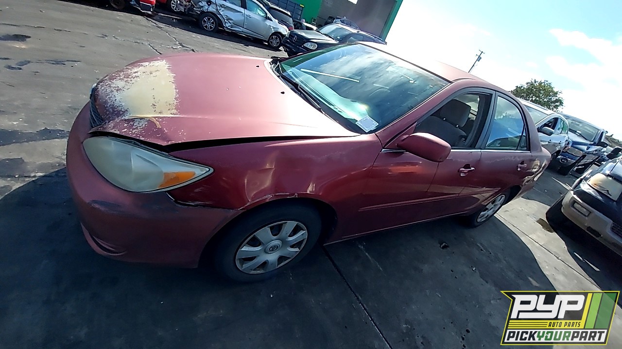 2003 TOYOTA CAMRY partes disponibles