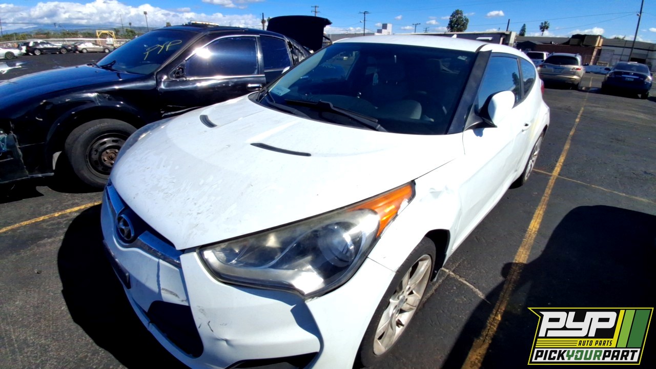 2012 HYUNDAI VELOSTER partes disponibles