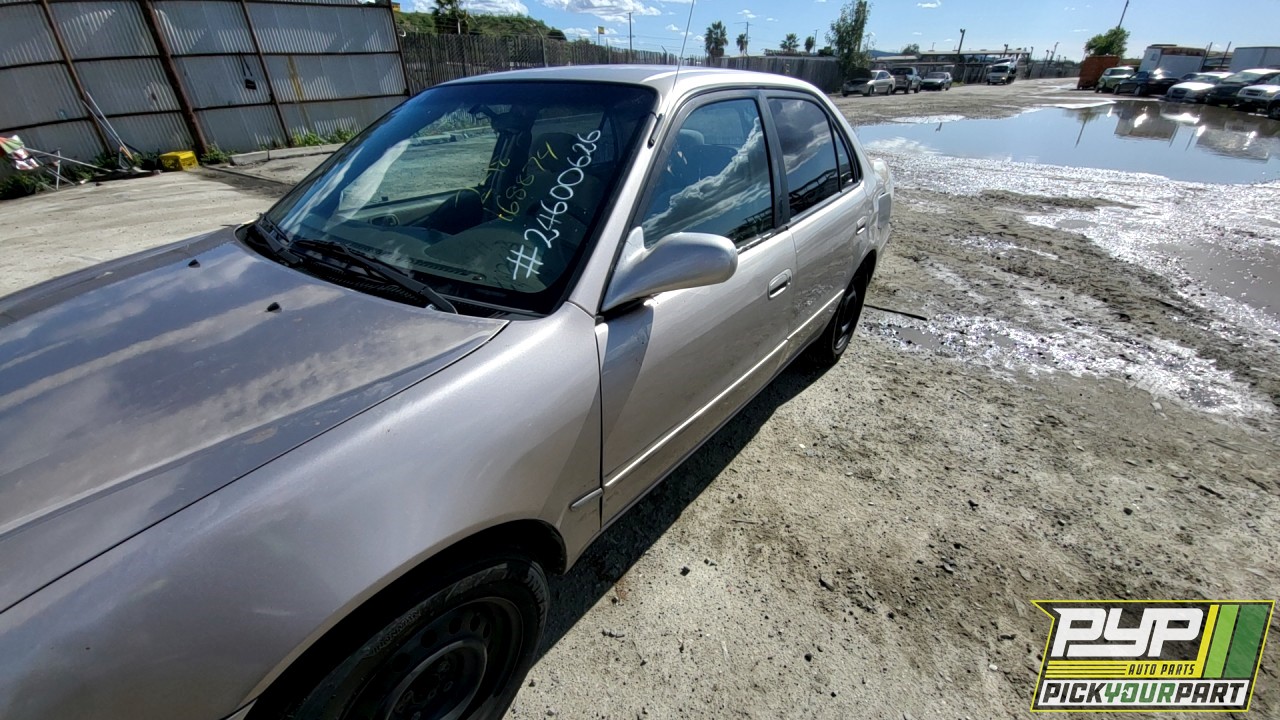 2001 TOYOTA COROLLA partes disponibles