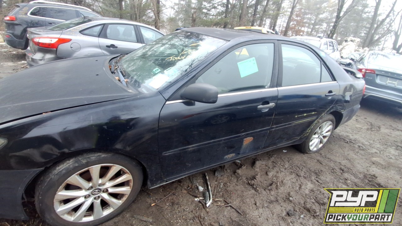 2003 TOYOTA CAMRY partes disponibles