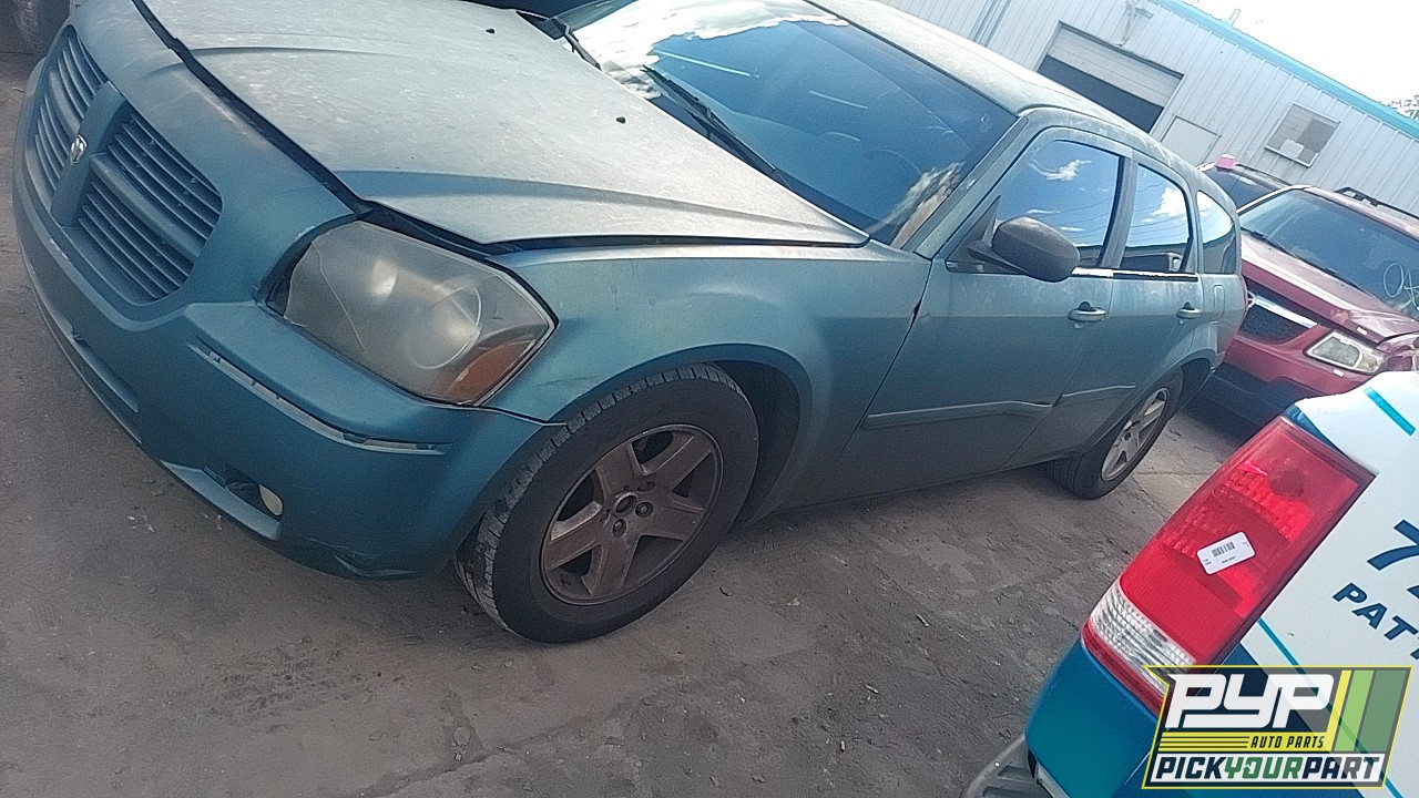 2005 DODGE MAGNUM partes disponibles