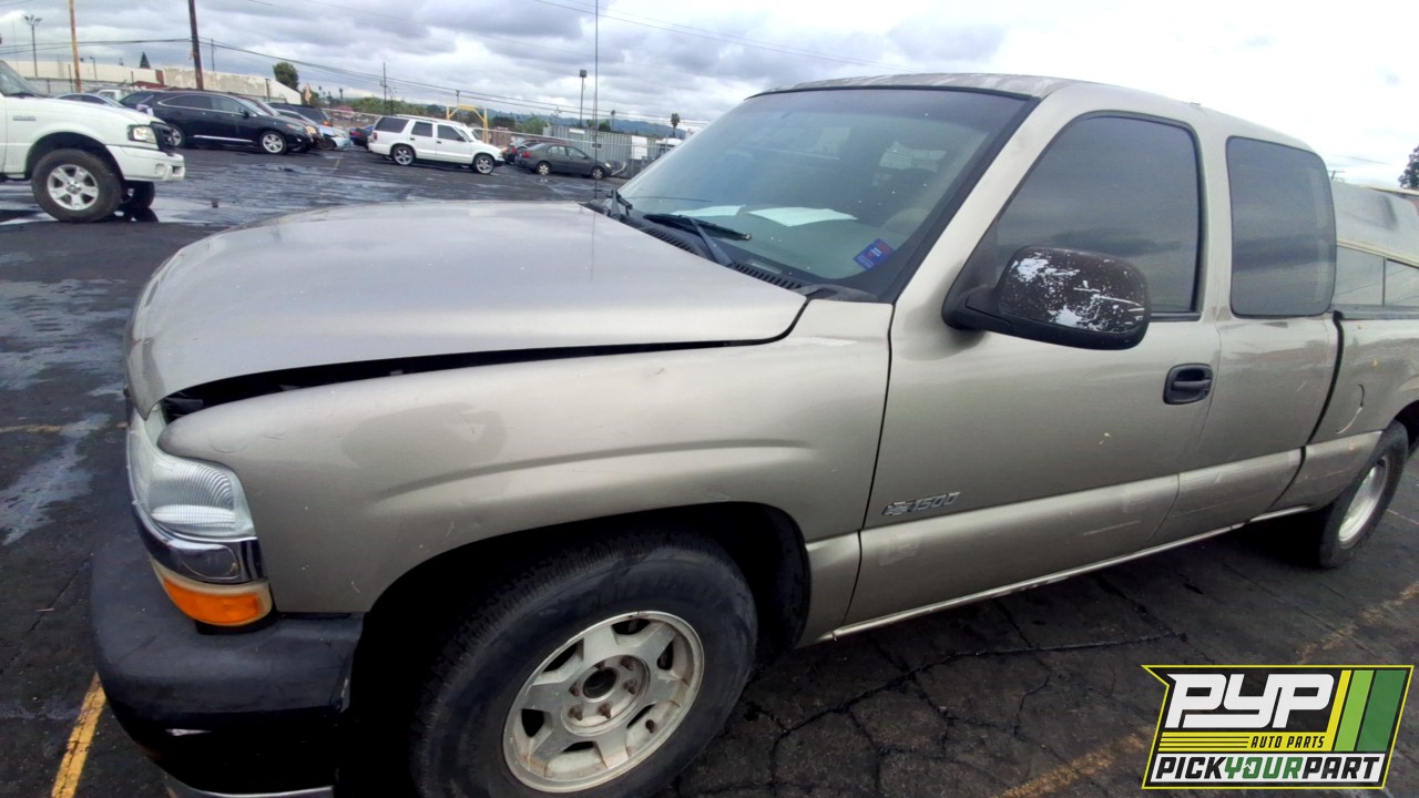 2001 CHEVROLET SILVERADO 1500 available for parts