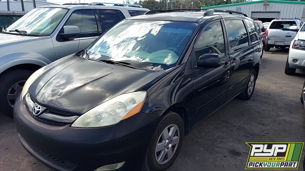 2010 TOYOTA SIENNA available for parts