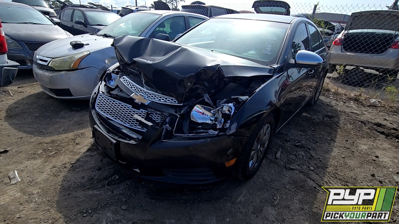 2011 CHEVROLET CRUZE partes disponibles