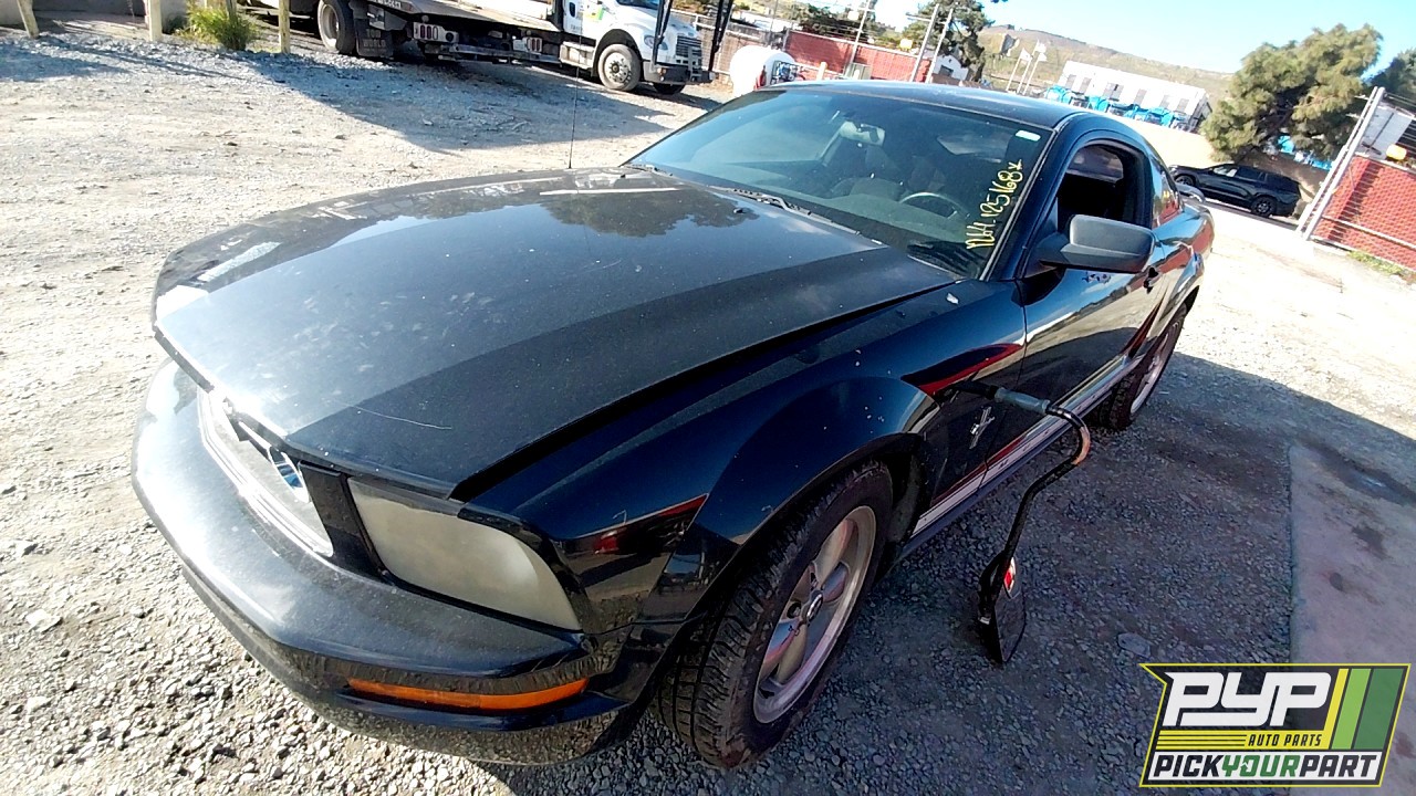 2006 FORD MUSTANG available for parts