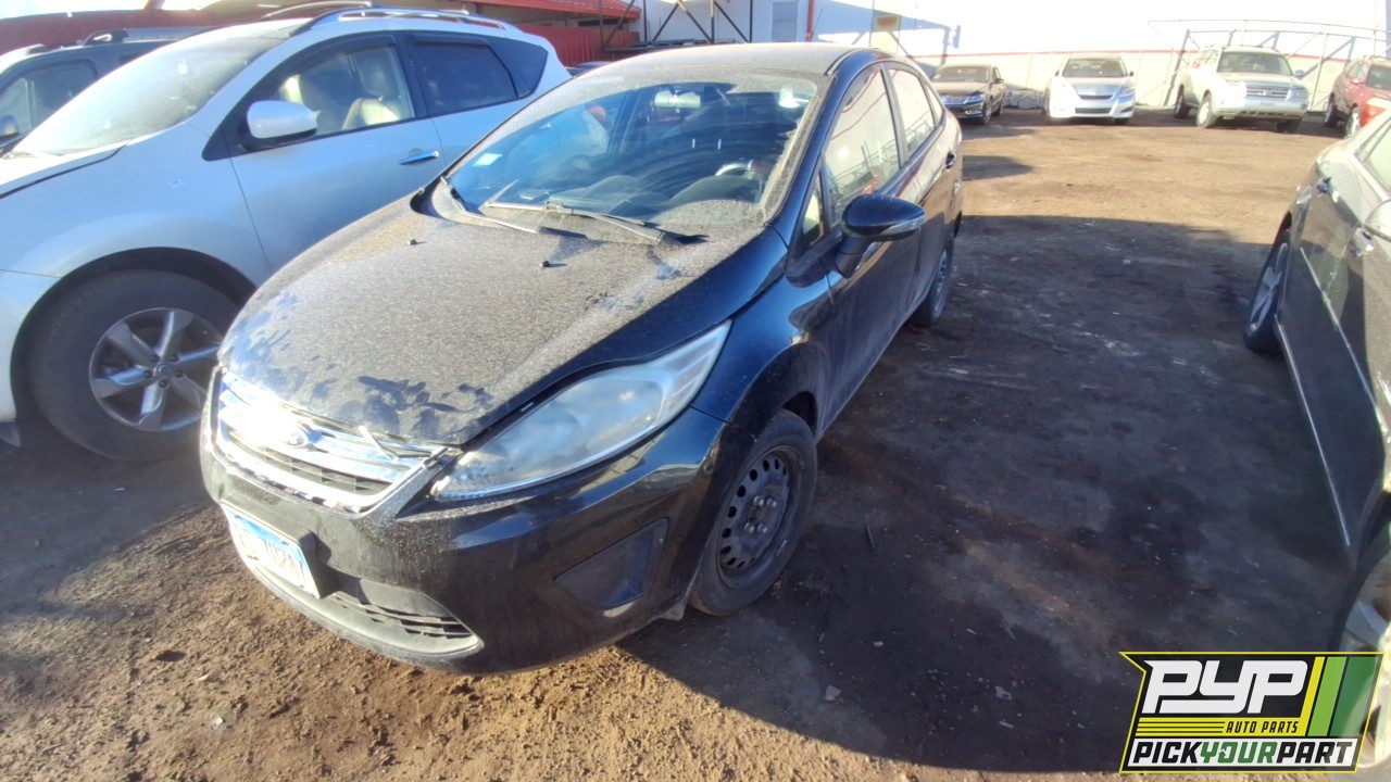 2013 FORD FIESTA partes disponibles