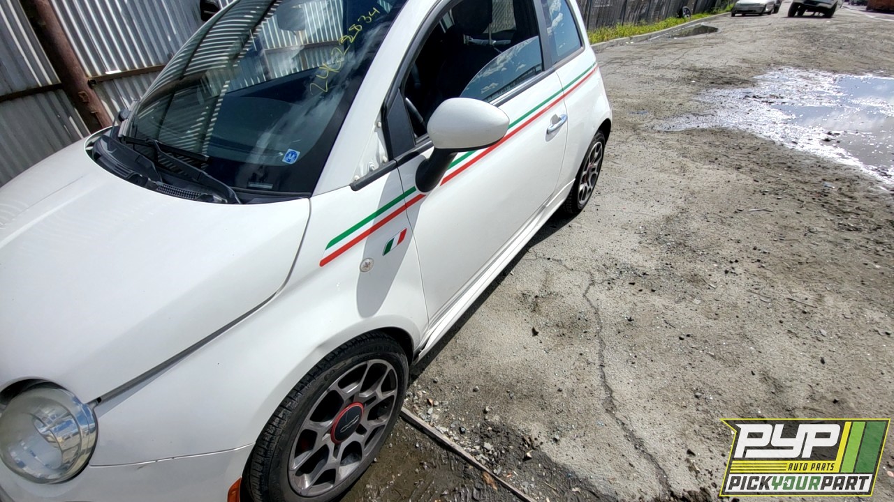 2012 FIAT 500 partes disponibles